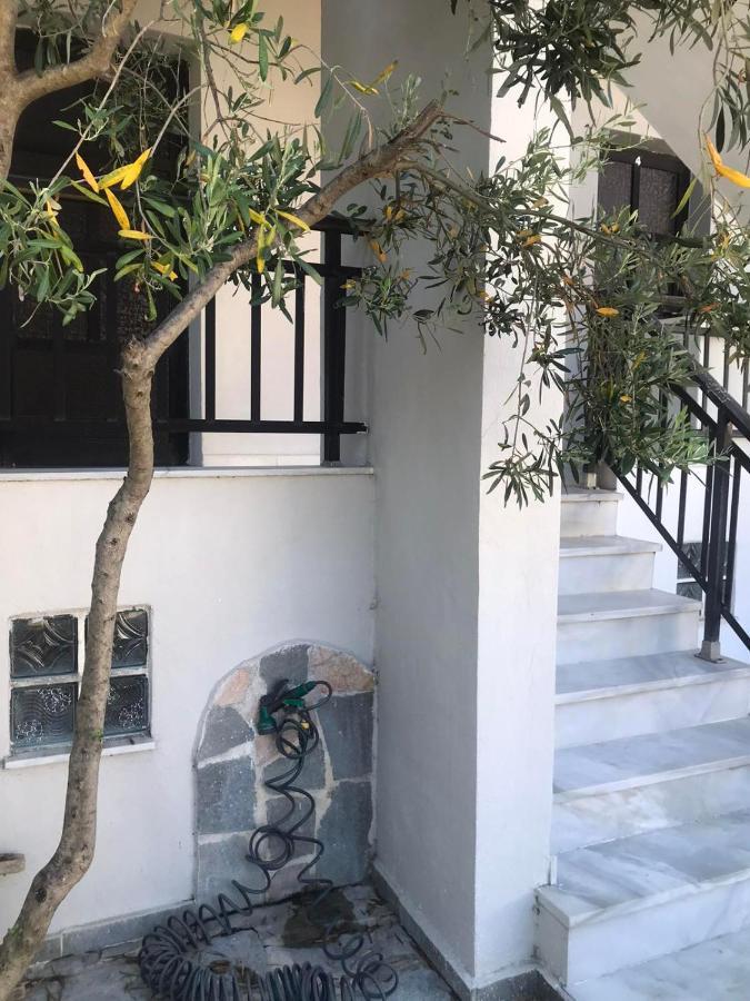 Iris Apartment Pefkochori Exterior photo